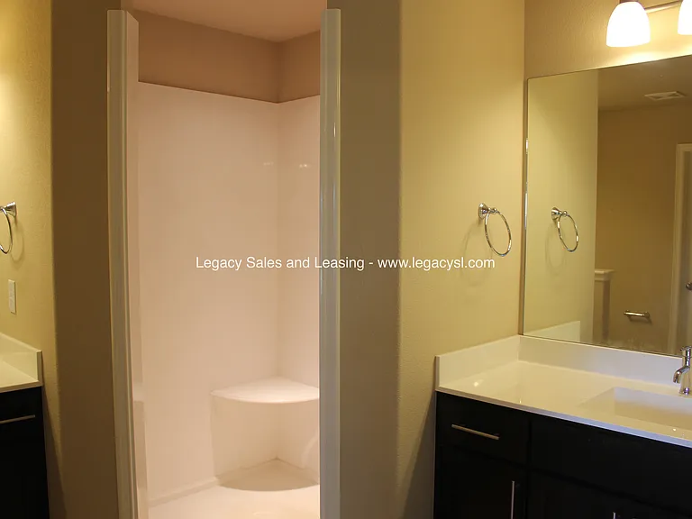 17614 E 45th Pl — Photo 13