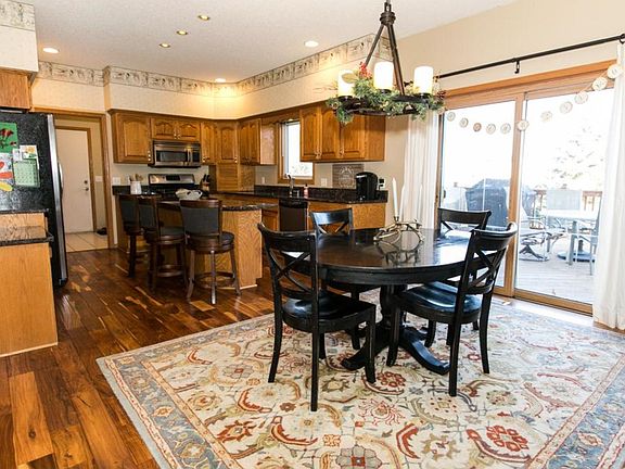 4th image of 1156 Scarborough Ln