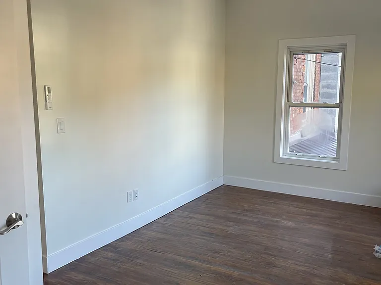 59 Stewart Ave — Photo 6