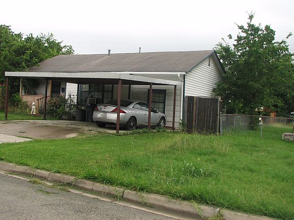 3rd image of 4304 Voncille St