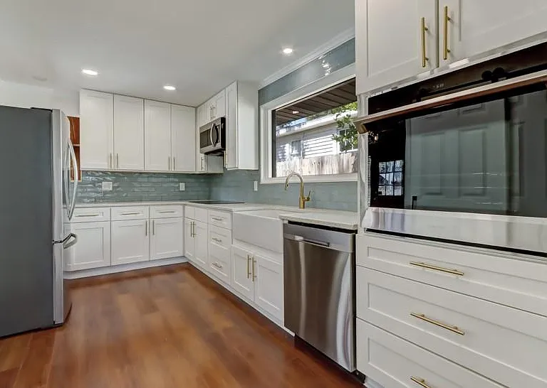 4030 Ortega Blvd — Photo 1