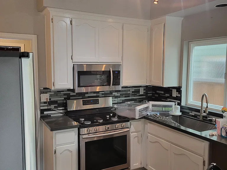 1715 Burlington Dr — Photo 15