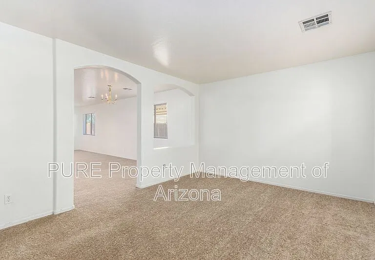 1816 S 106th Ln — Photo 7