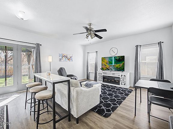 3rd image of 1284 Eider Cir