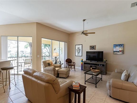 3rd image of 4651 Turnberry Lake Dr Unit 202
