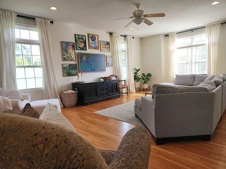 5 Robin Dr #5 — Photo 10