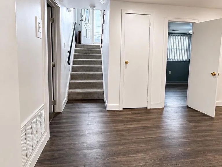 610 Ogden Dr — Photo 9