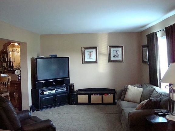 Family Room 15 x 12