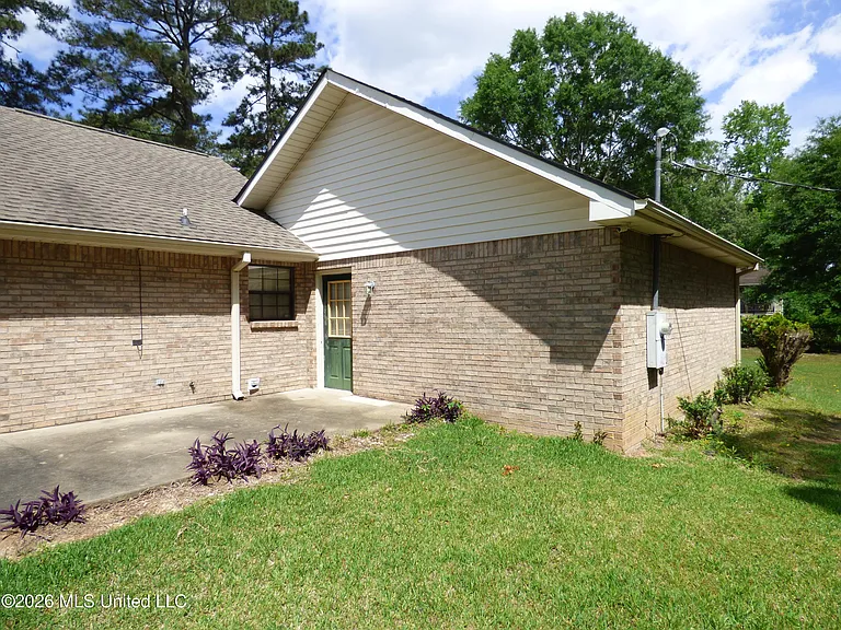 606 Lakeview Ave — Photo 10