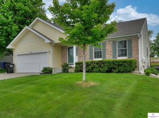 6905 S 152nd St, Omaha, NE 68138