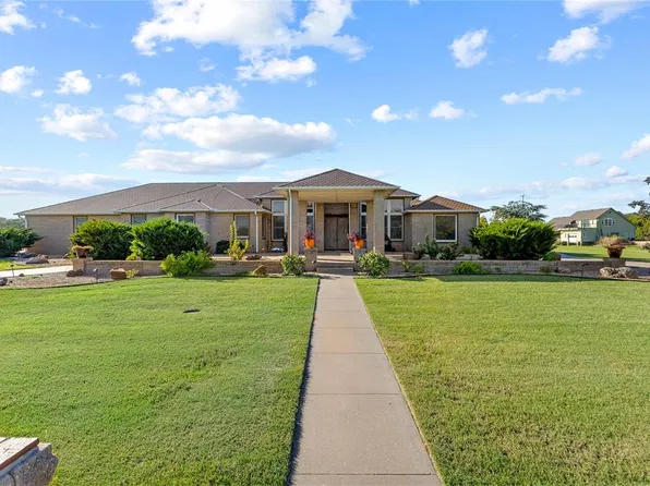 601 Spring Valley Ln, Enid, OK 73701