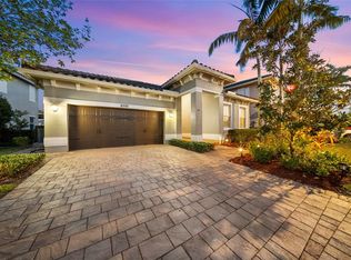8550 Lakeside Bnd, Parkland, FL 33076
