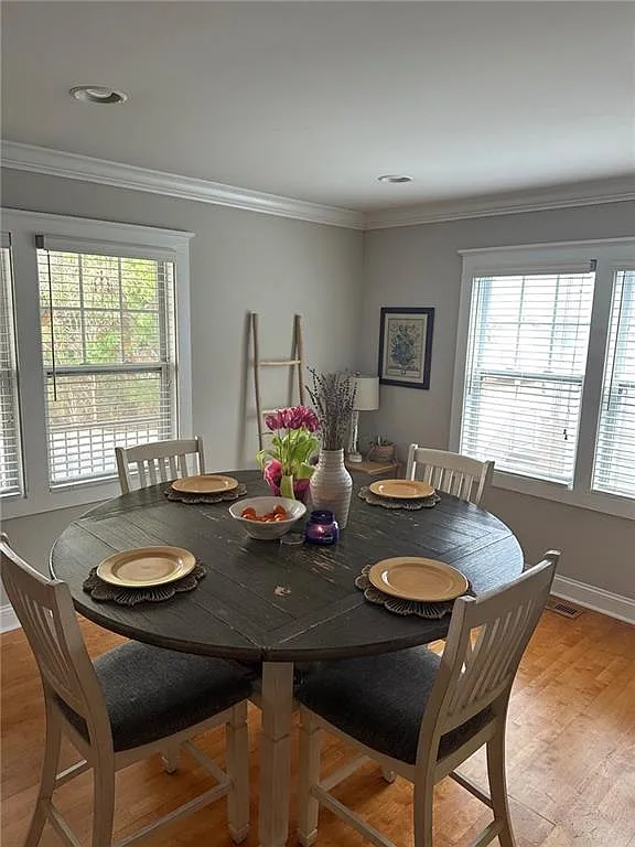4 bed, 4.0 bath, 1882 sqft, $3,000 — Photo 4