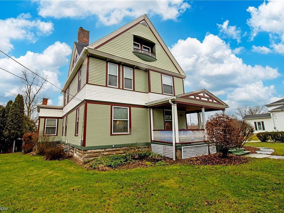 1st image of 412 W Washington St