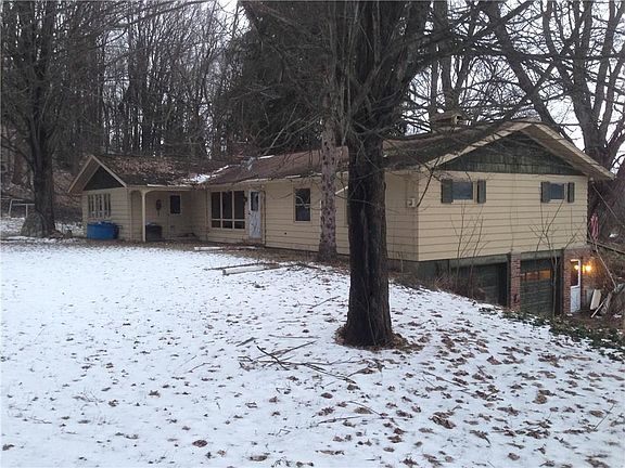 3rd image of 11010 Deerfield Dr