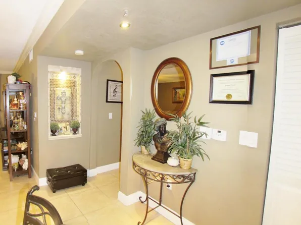 4856 N State Road 7 #1104, Coconut Creek, FL 33073