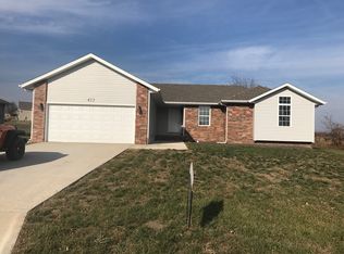 422 Stone Creek Rd, Willard, MO 65781