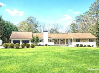 1319 Janmar Rd, Snellville, GA 30078