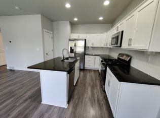 1453 E Primrose Ln, Layton, UT 84040