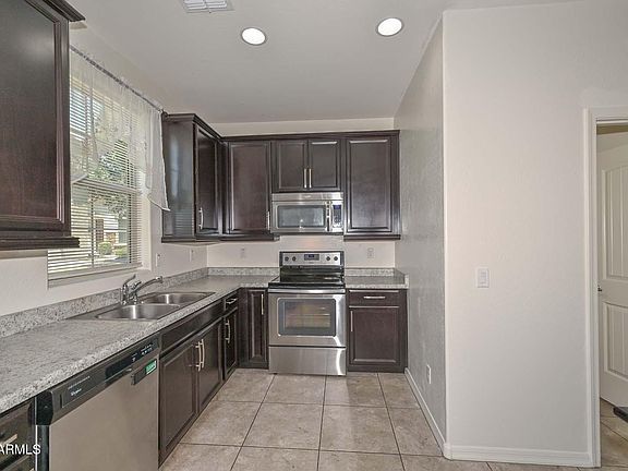 5th image of 17732 W MANDALAY Lane