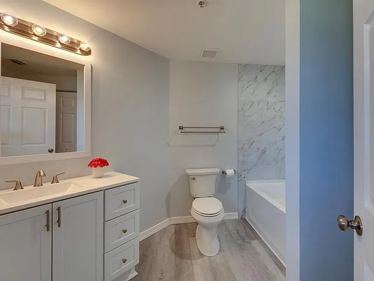 5601 Bentgrass Dr #10-113 — Photo 10