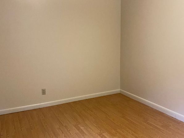 1250 Aabear Ln APT 5