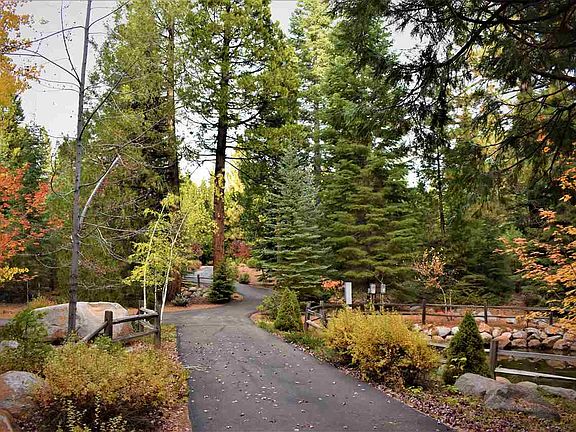 2nd image of 345 Cascade Fir Ln