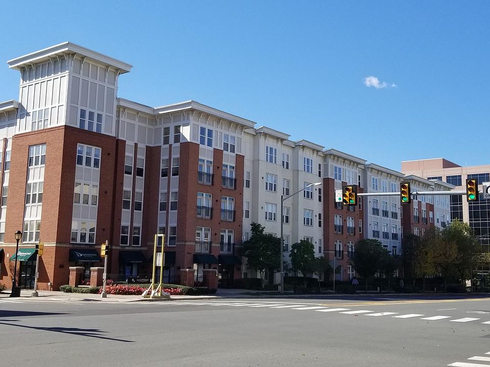 1st image of 2665 Prosperity Ave APT 445