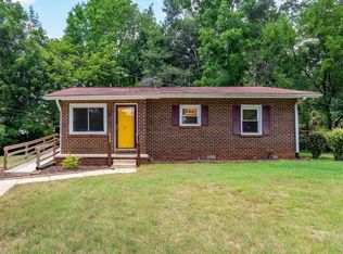 2310 Blecker Dr, Winston Salem, NC 27107