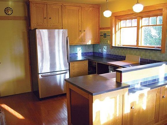 another upper floor kitchen view 