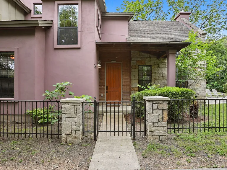 2309 Kinney Rd — Photo 3