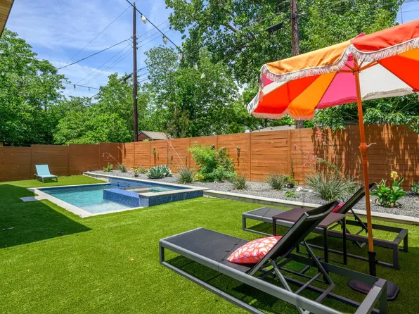 4804 Gladeview Dr, Austin, TX 78745
