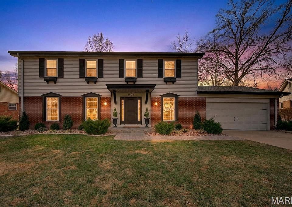 1st image of 1209 Brushwood Cir