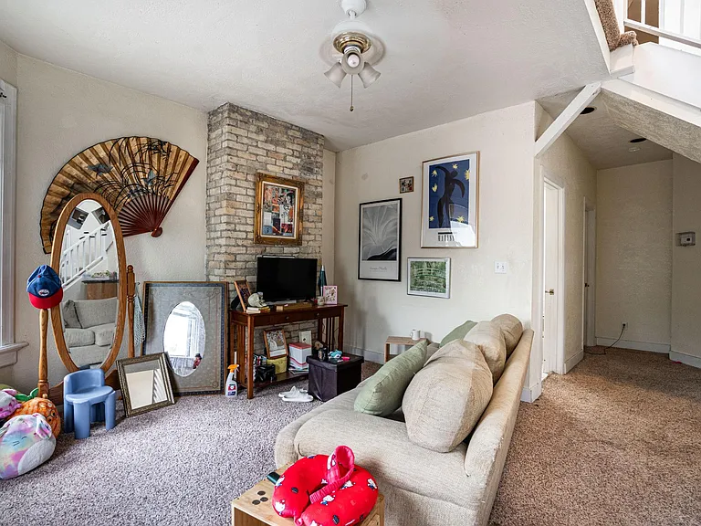 1627 N Farwell Ave #C — Photo 20