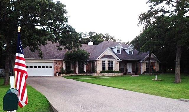 1st image of 111 Lone Star Dr