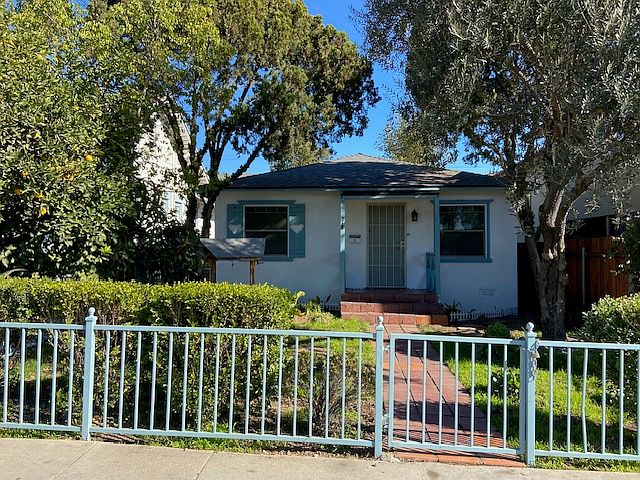 1st image of 518 N San Gabriel Ave