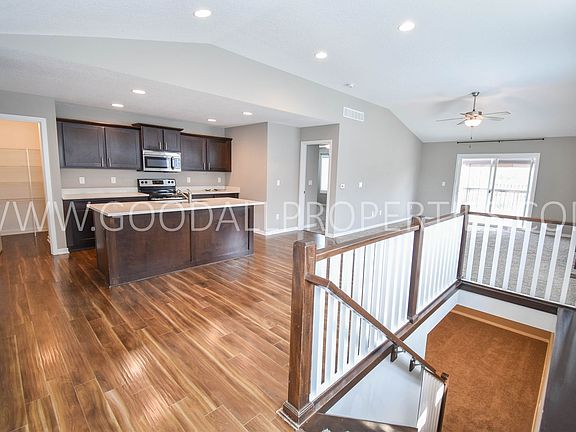 3rd image of 5749 NW 50th St