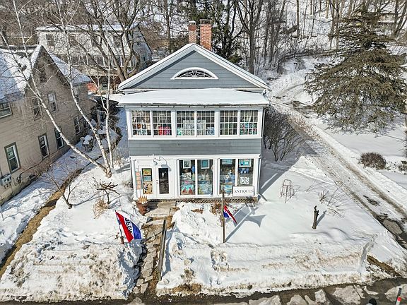2nd image of 88-90 Main St
