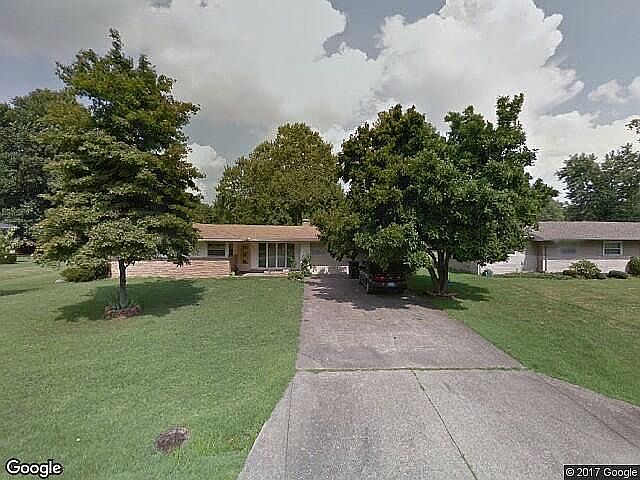 1st image of 2921 Carlton Ln