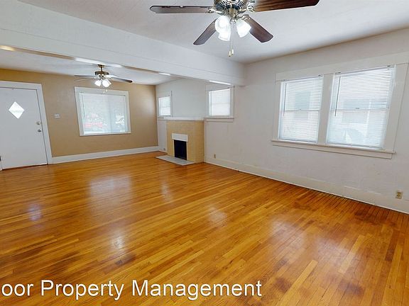 3rd image of 833 S Lemon St