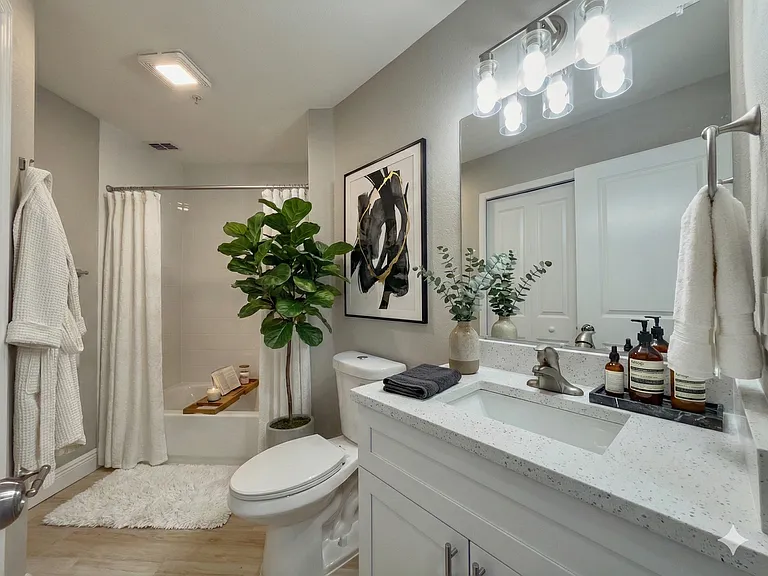 North Pointe Place — Photo 19