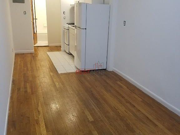 5th image of 319 W 22nd St APT 1A