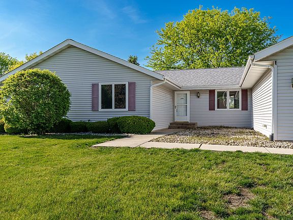 3rd image of 7460 Bermuda Dr