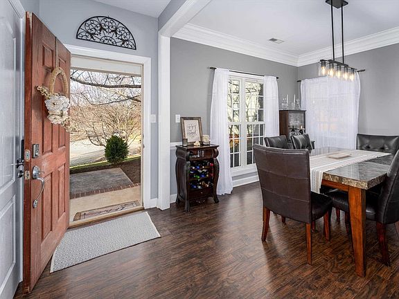 5th image of 1405 Amber Ridge Rd