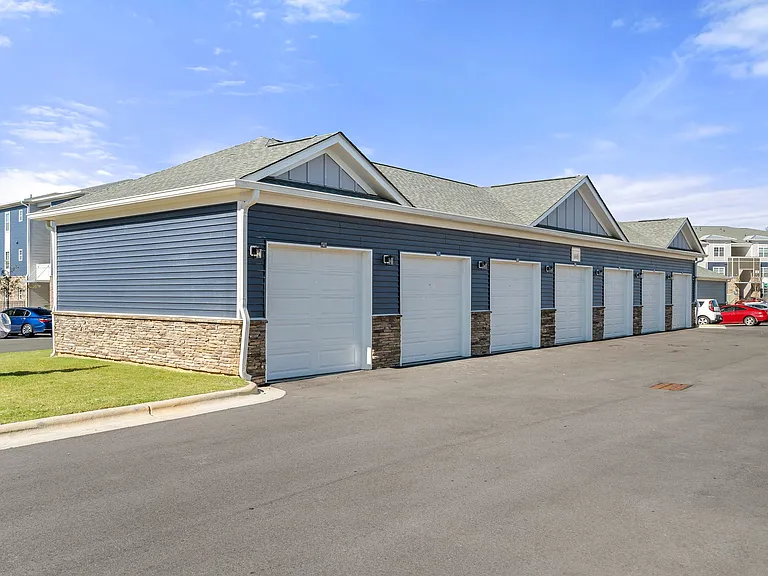 Garages at Hawthorne at the Glen in Concord, NC