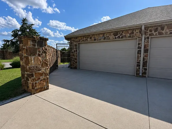 10000 Shadowview Dr #A, Oklahoma City, OK 73159