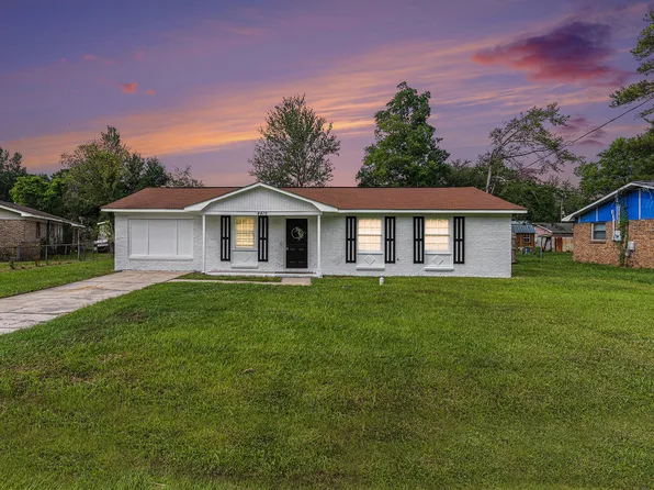 4415 Hardwood St, Ladson, SC 29456
