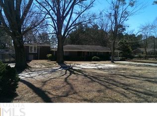 7063 Rockland Rd, Lithonia, GA 30038