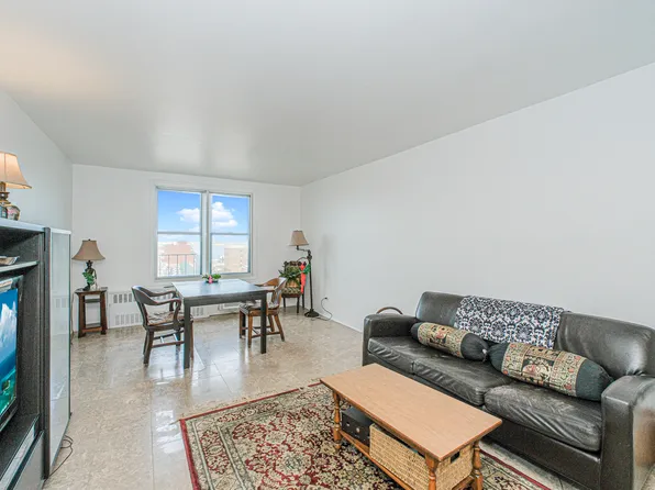 6901 Narrows Avenue image 6 of 25