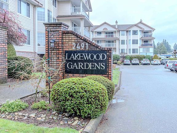 2nd image of 2491 Gladwin Rd #201